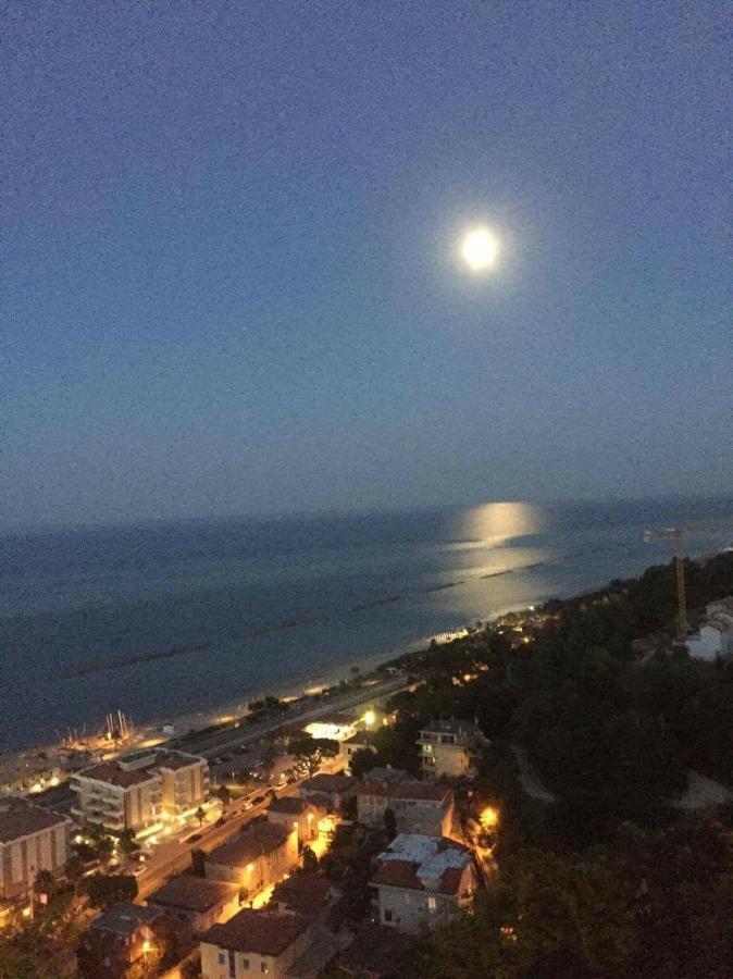 Castello - Solo Pernotto Hotel Cupra Marittima Luaran gambar