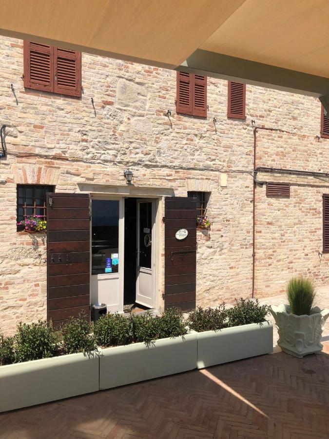 Castello - Solo Pernotto Hotel Cupra Marittima Luaran gambar